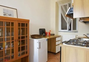 Tastefully furnished 1-room apartment with sea garden and beach