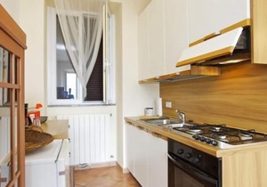 Tastefully furnished 1-room apartment with sea garden and beach