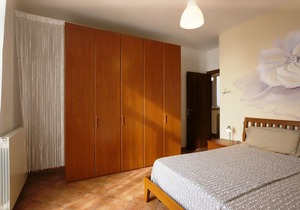 Tastefully furnished 2-room apartment with sea garden and beach