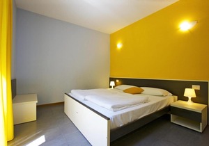 Tastefully furnished apartment in a small residence in a sunny location