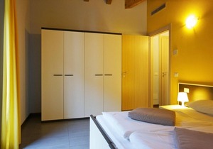 Tastefully furnished apartment in a small residence in a sunny location
