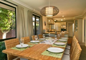 Taupo Escape - Rainbow Point Holiday Home
