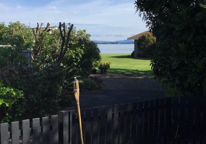 Tauranga Family Holiday - Coastal Matua, Sleeps 8