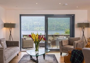 Taymouth Marina-1 Loch View