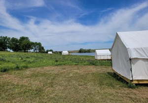Tentrr State Park Site - Nebraska Sherman SRA - Redwood Lakeview C - Single Camp