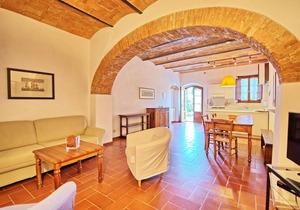 Tenuta 2 - Apartment with swimming pool