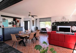 TESS Villa El Mirador