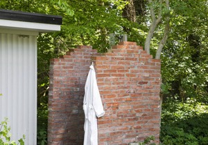 Thatched roof house with proximity to the Baltic Sea, outdoor sauna, playground & large garden