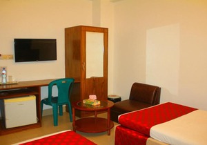 The Alina Hotel & Suites