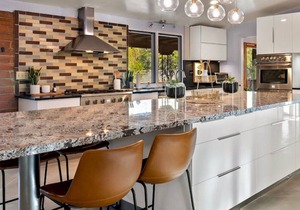 The Alisa: Spacious Foothills Home-Heated Pool/Spa