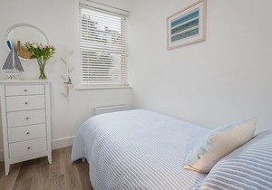 The Apartment, Newcomen Road, DARTMOUTH