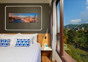 The Aristo Beach by Holy Cow, studio, mountain view