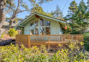 The Beach Cabin MCA 736 - Meredith Lodging