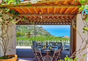The Beachfront Casa da Rampa