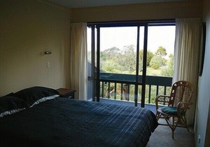 The Beeches - Pukawa Bay Holiday Home, PUKAWA BAY
