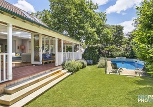 The Beehive in Central Mosman