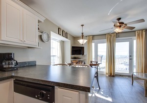 The Best Gulf View in all of Destin for a 1 Bedroom 1 Bath Condo! Sleeps 6!