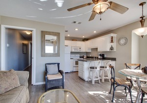 The Best Gulf View in all of Destin for a 1 Bedroom 1 Bath Condo! Sleeps 6!