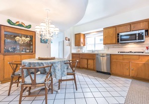 The Best View in Town is from this Bayfront Beauty!