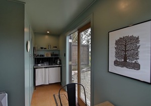 The Bird Hide - rustic luxury by the water