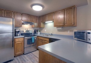 The Blue Bear (#9) | Near FLC, Town, Trails & Golf - Pool & Hot Tub