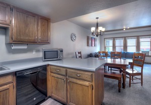The Blue Bear (#9) | Near FLC, Town, Trails & Golf - Pool & Hot Tub
