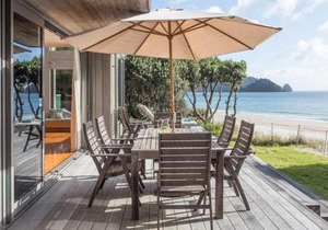 The Breakers - Whangapoua Executive Holiday Home