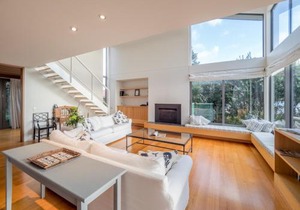 The Breakers - Whangapoua Executive Holiday Home