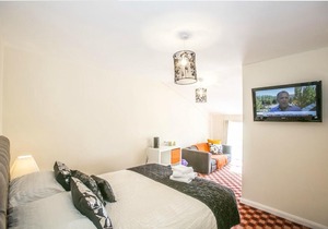 The Brown Horse Hotel