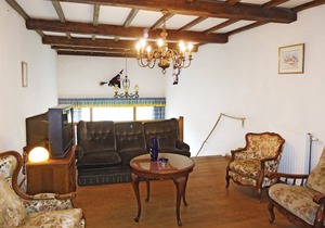 The building consists of this semi-detached house and additional 3 apartments.