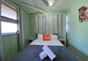 The Captains Manor on Cook 6