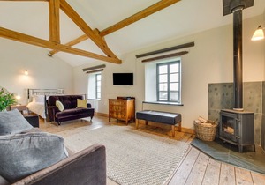 The Chapel Po House - One Bedroom House, Sleeps 2