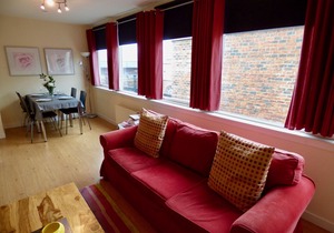 The Comfort Suite - Free wifi & Parking, Walk to city centre & subway