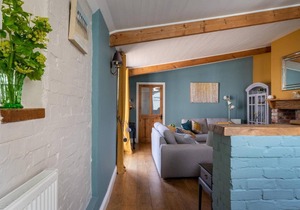 The Cottage - Characterful, coastal family home