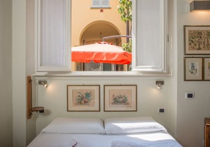 The Court of Zizi, the 'Castle', romantic and a bit retro