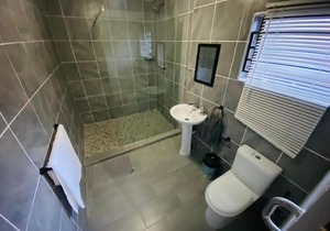 The Curve Apartments Unit 2
