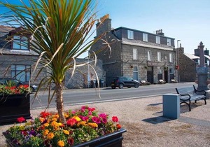 The Davron Hotel