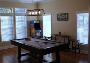 The Den - Family friendly, Close to Fiesta Texas, SeaWorld, Riverwalk and more