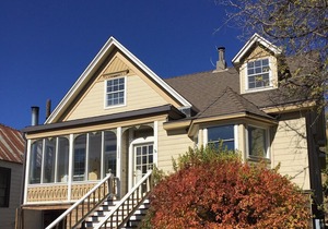 The Downtown House, 5br Historic Downtown Truckee, newly remodeled, free parking