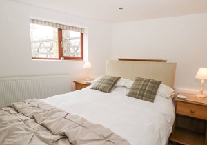 THE FLOUR POT, romantic, character holiday cottage in Rosedale Abbey