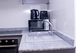 The Gallery Luxury Suite 33, less than 10 minutes from the Airport.
