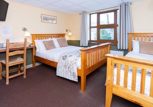 The Half Moon Inn and Country Lodge