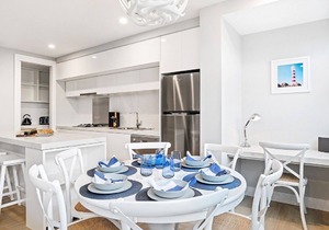 The Hamptons 2 Bed Deluxe Aptartment