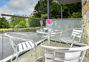 The Hollies - Three Bedroom Apartment, Sleeps 8