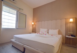 The Hotel 48