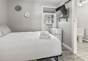 The Inn at Ocean Grove - Sunny Corner