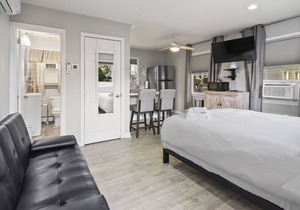 The Inn at Ocean Grove - Summer Cottage A