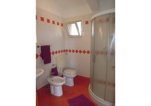 The Villa Flaminia is a small building without elevator 400 metres from the beach in the close proxi