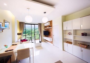 The Lago 48