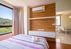 The Lago 72